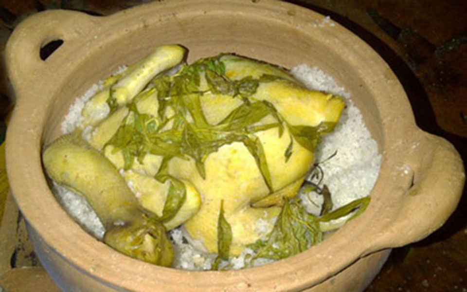 Amada - Restaurant & Cafe