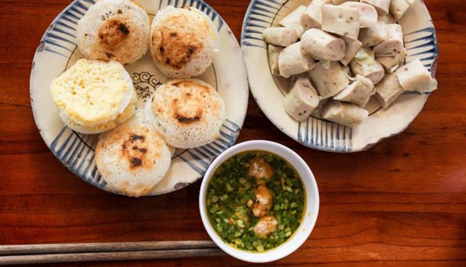 Bánh Căn & Bánh Mì Xíu Mại - Phan Đình Phùng