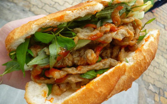Bánh Mì Hà Nội - Đông Bắc