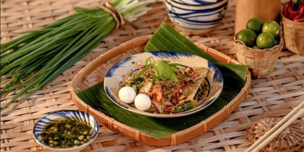 Bánh Tráng Cuộn Chấm Sốt Me Bơ 29k - Triệu Gia