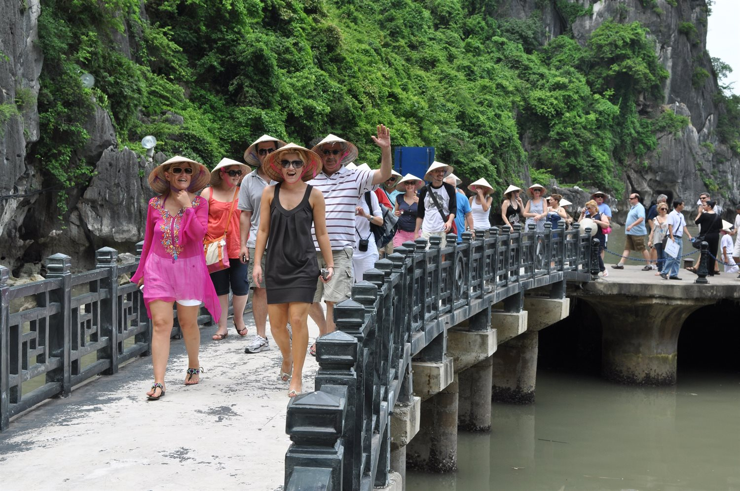 Du Lịch Quốc Tế Đông Phương