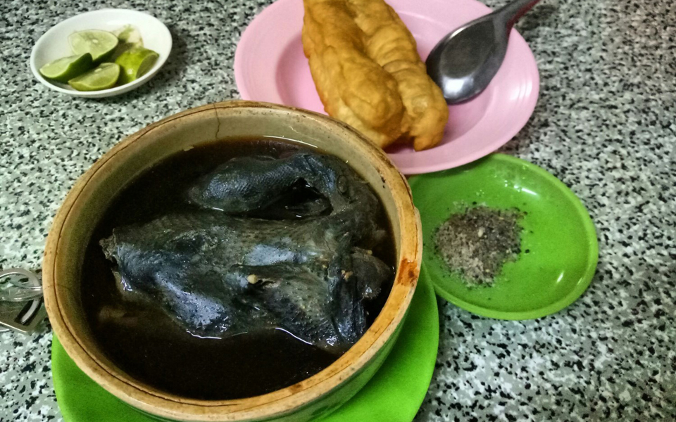 Gà Ác Hẻm 71