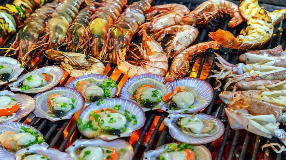 Hải Sản Phan - Hàu Nướng Mỡ Hành & Bạch Tuộc Sa Tế - Thái Thị Bôi