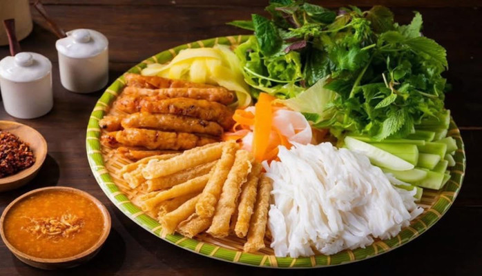 Lá - Nem Nướng Nha Trang