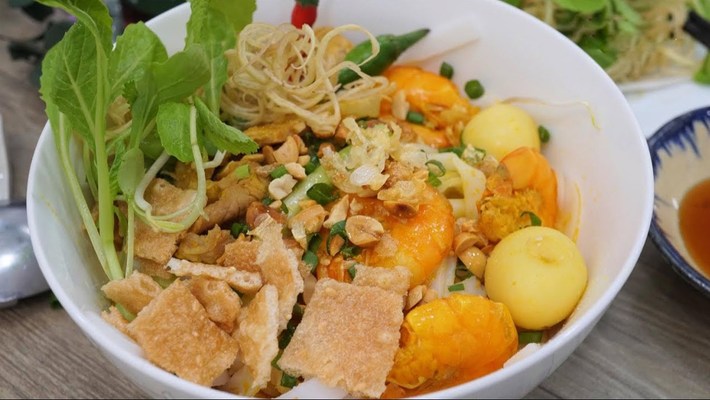 Mộc Quán - Mì Quảng, Cơm Gà - Phú Nhuận