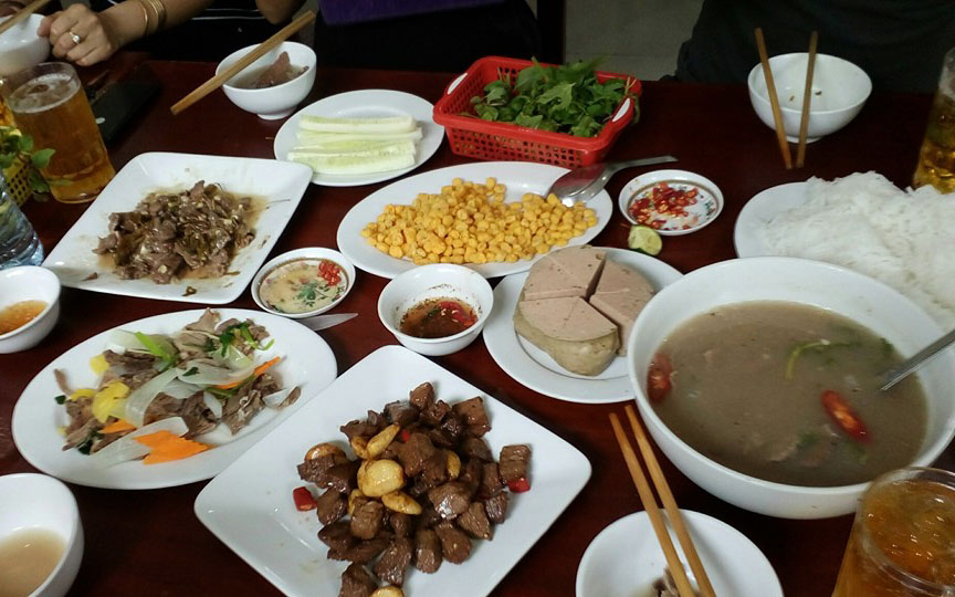 Ngói Xanh - Bia Hơi & Các Món Nhậu
