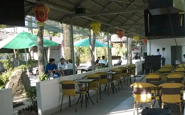 Thủy Cung Coffee