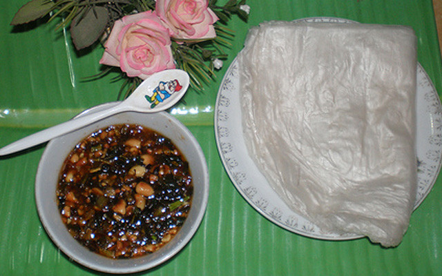 Út Yến - Bánh Tráng Me