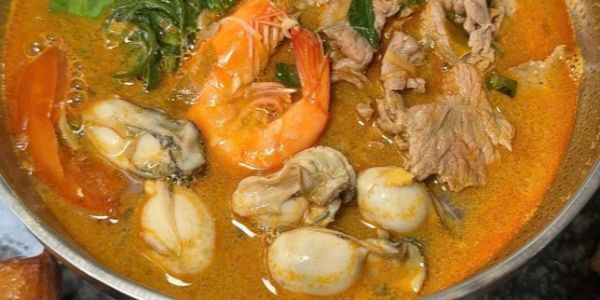 Văn Ký Bột Chiên Giòn, Sủi Cảo Chiên & Cơm Gà Xối Mỡ
