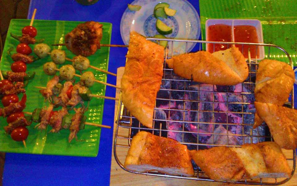 Xì Trum - Lẩu Nướng Tự Chọn