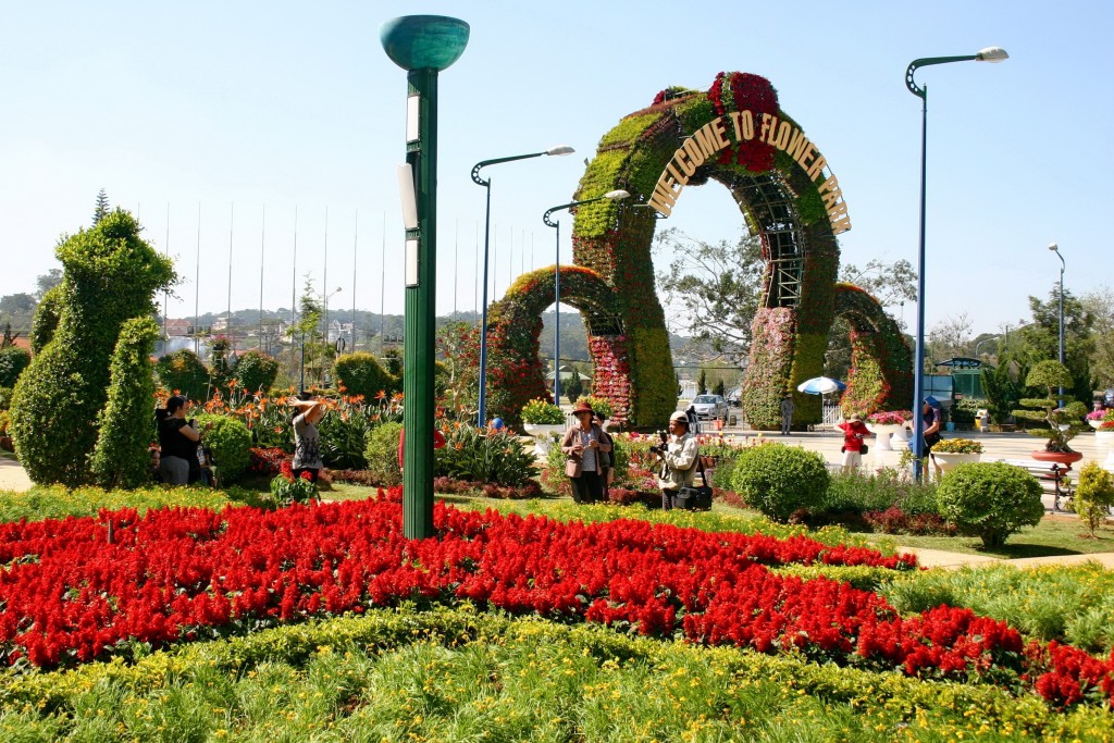 Thăm những thắng cảnh nổi tiếng nhất của Đà Lạt trong tour du lịch Đà Lạt thành phố ngàn hoa