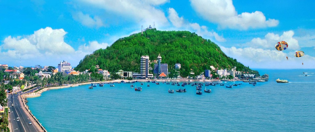 Thành phố du lịch Vũng Tàu tươi đẹp chào đón du khách trong tour Long Hải - Vũng Tàu - đảo Long Sơn