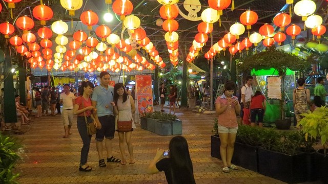 10 địa điểm đi chơi Sài Gòn buổi tối đang rất “hot” với giới trẻ Có gì mới ! Giải trí Giới thiệu  