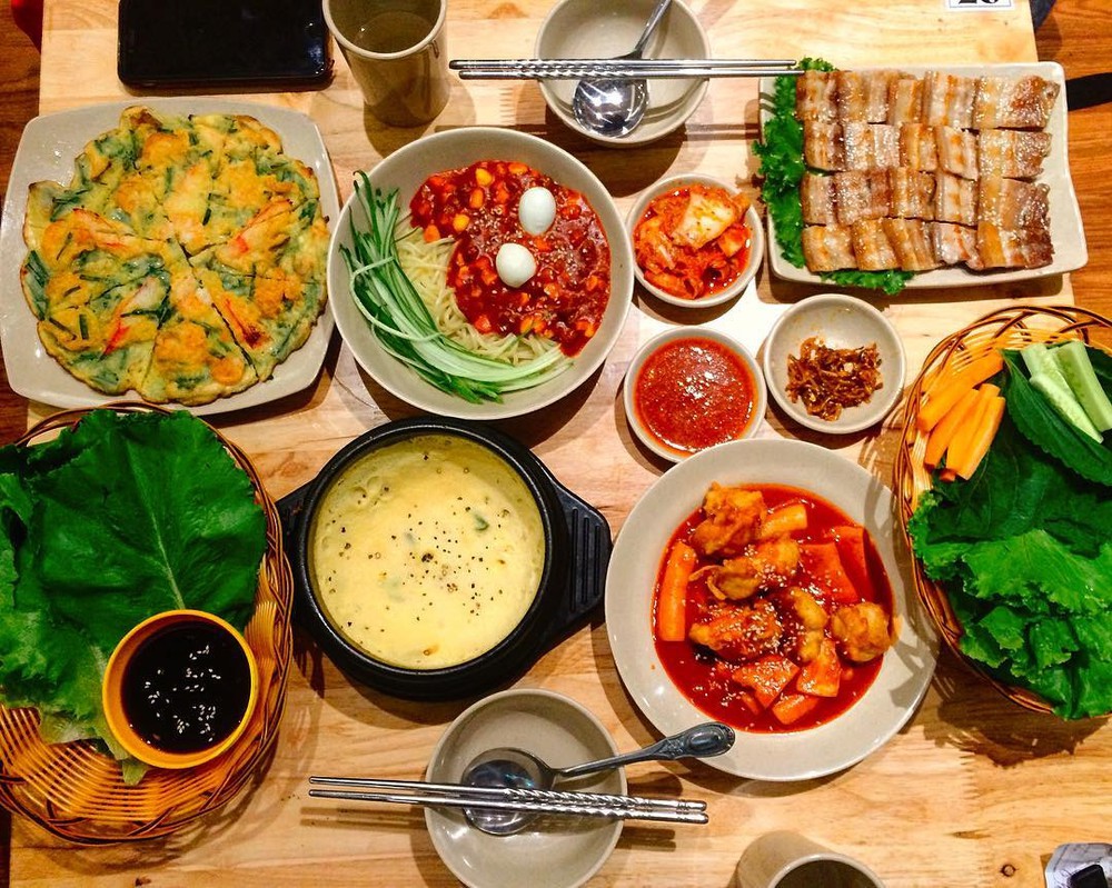 Tất tần tật địa điểm vui chơi – ăn uống tại quận 3 thành phố Hồ Chí Minh , quan 11