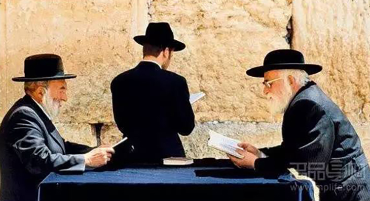 12 quy tắc kiếm tiền của người Do Thái Thông tin  