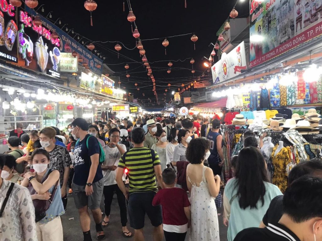 Hướng dẫn viên du lịch Phú Quốc muốn thu tiền tip riêng , huong dan vien du lich phu quoc muon thu tien tip rieng