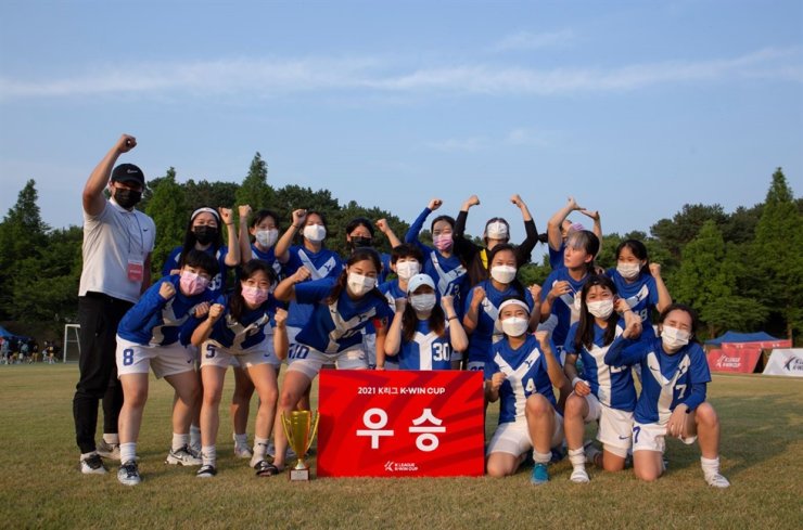 Phụ nữ Hàn Quốc bất ngờ mê đá bóng Thông tin  