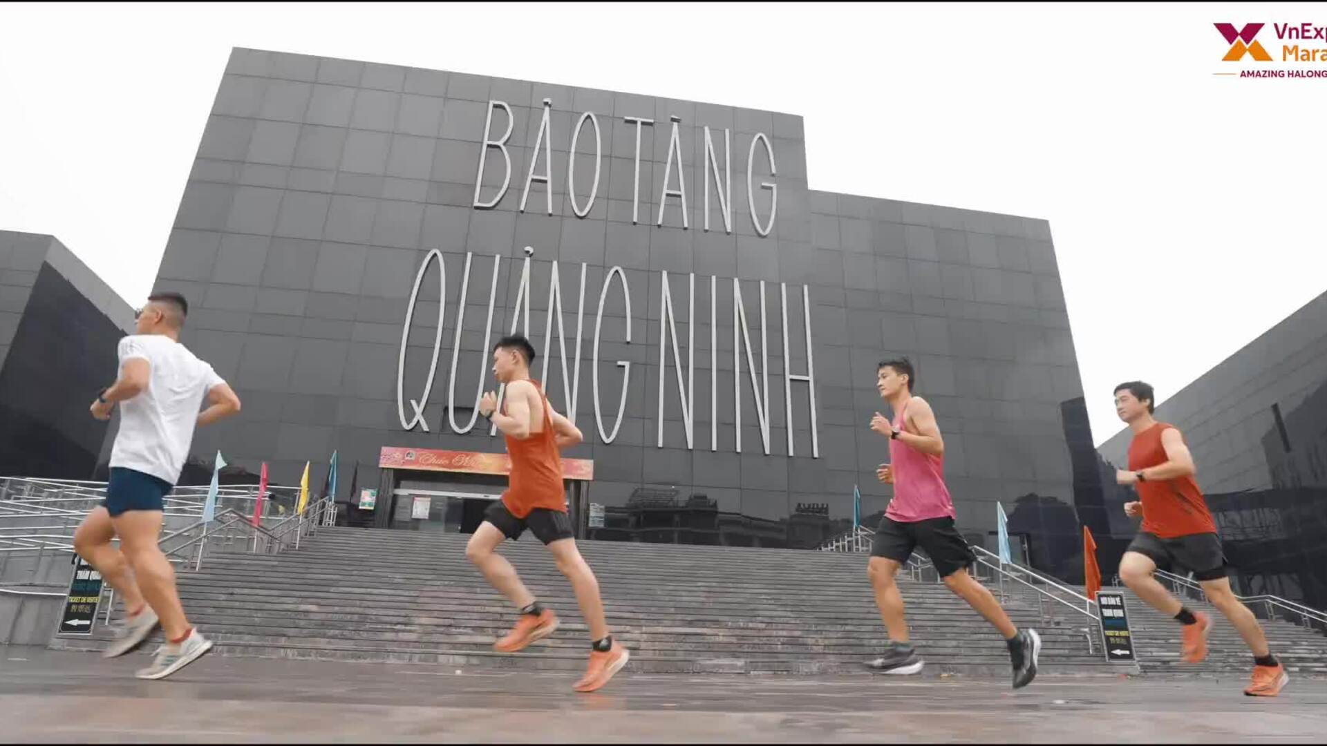 Cảnh sắc phố biển Hạ Long trong trailer VnExpress Marathon Du lịch  