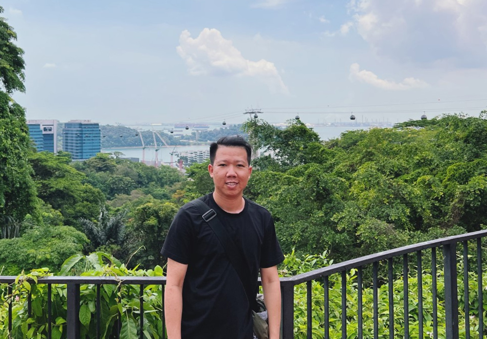 Nỗi lo của chàng trai Việt bị giữ ở cửa khẩu Singapore , noi lo cua chang trai viet bi giu o cua khau singapore