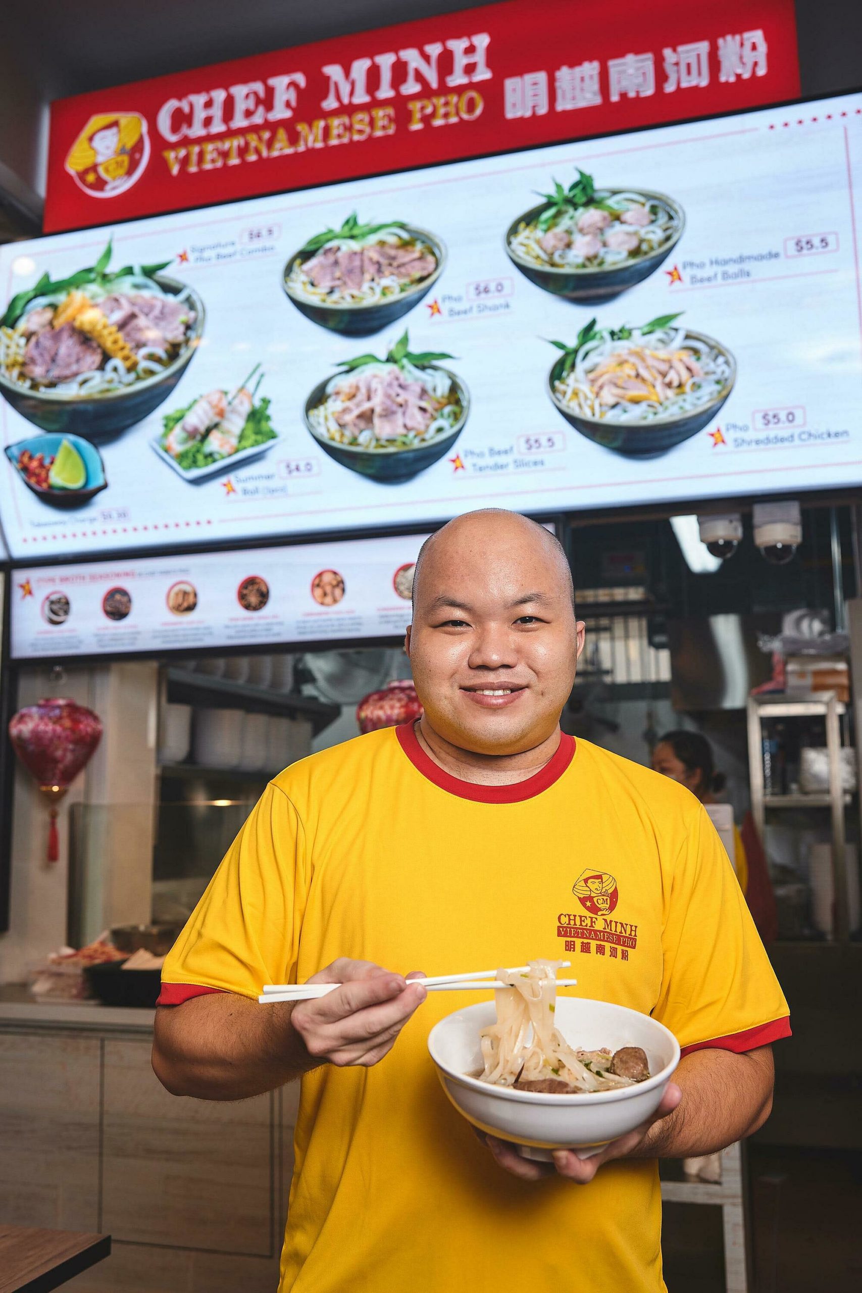 Tiệm phở của đầu bếp Việt lên báo Singapore Du lịch  