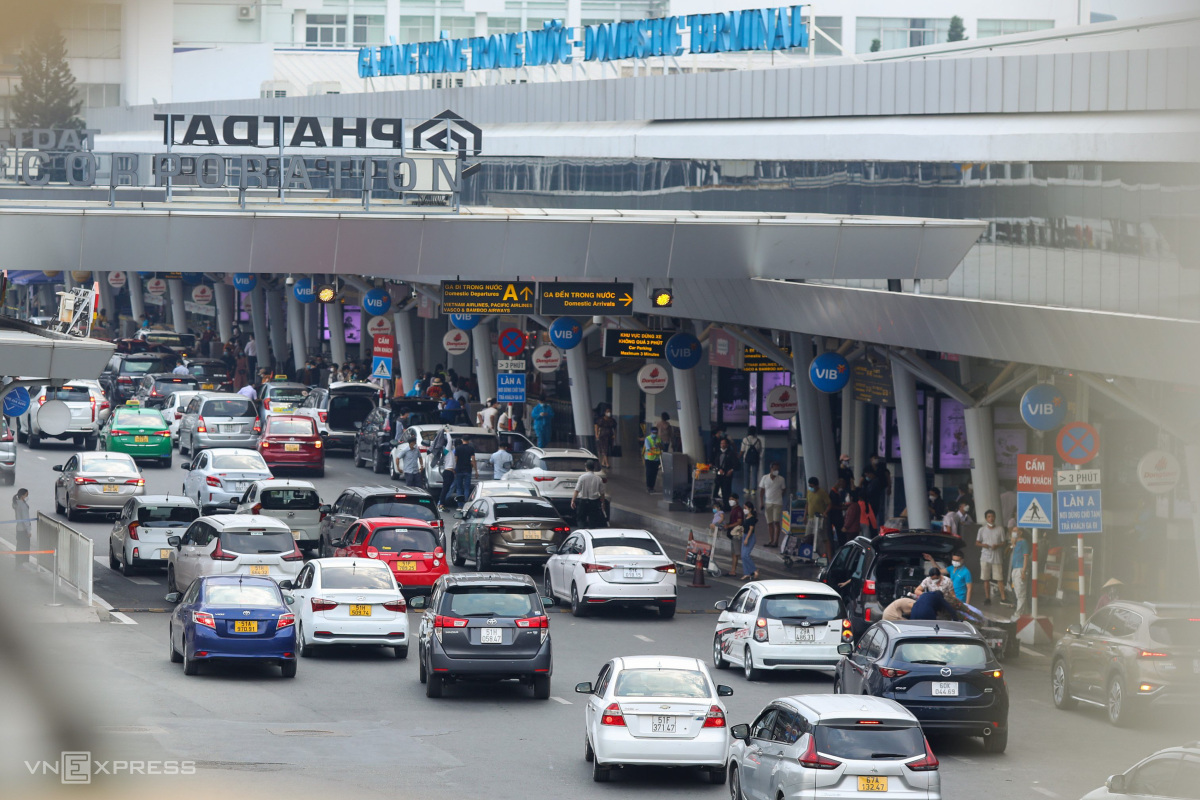 Tân Sơn Nhất vào top sân bay ít hủy chuyến nhất Du lịch  