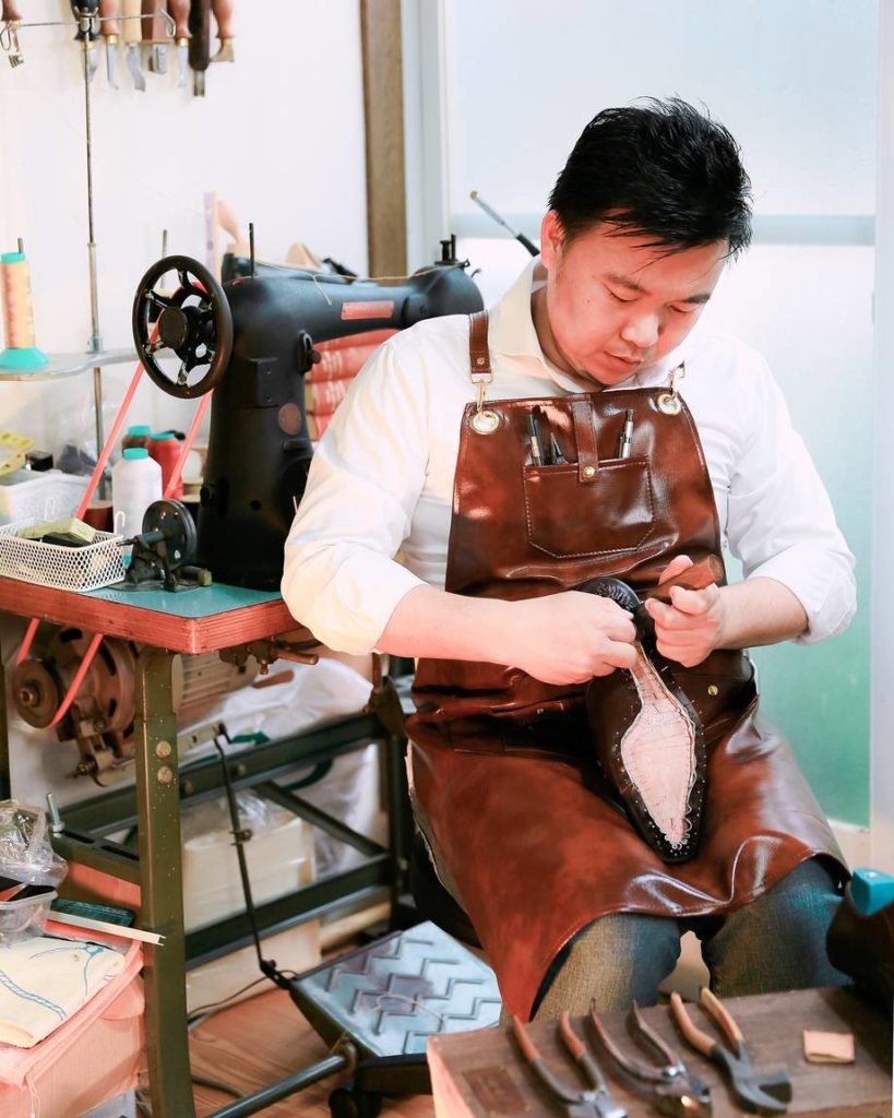 Chàng trai Việt đóng giày nghìn đô ở Nhật , chang trai viet dong giay nghin do o nhat